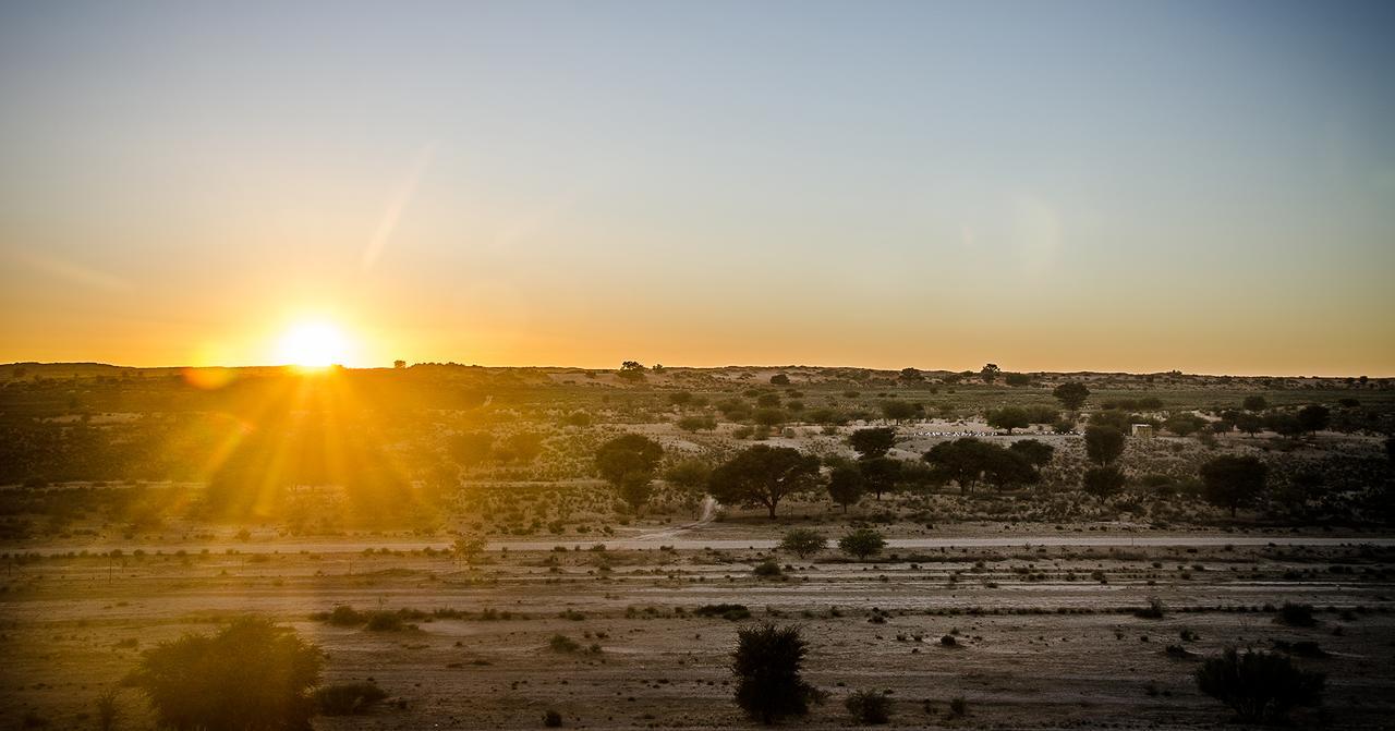 Kgalagadi Lodge Askham 外观 照片