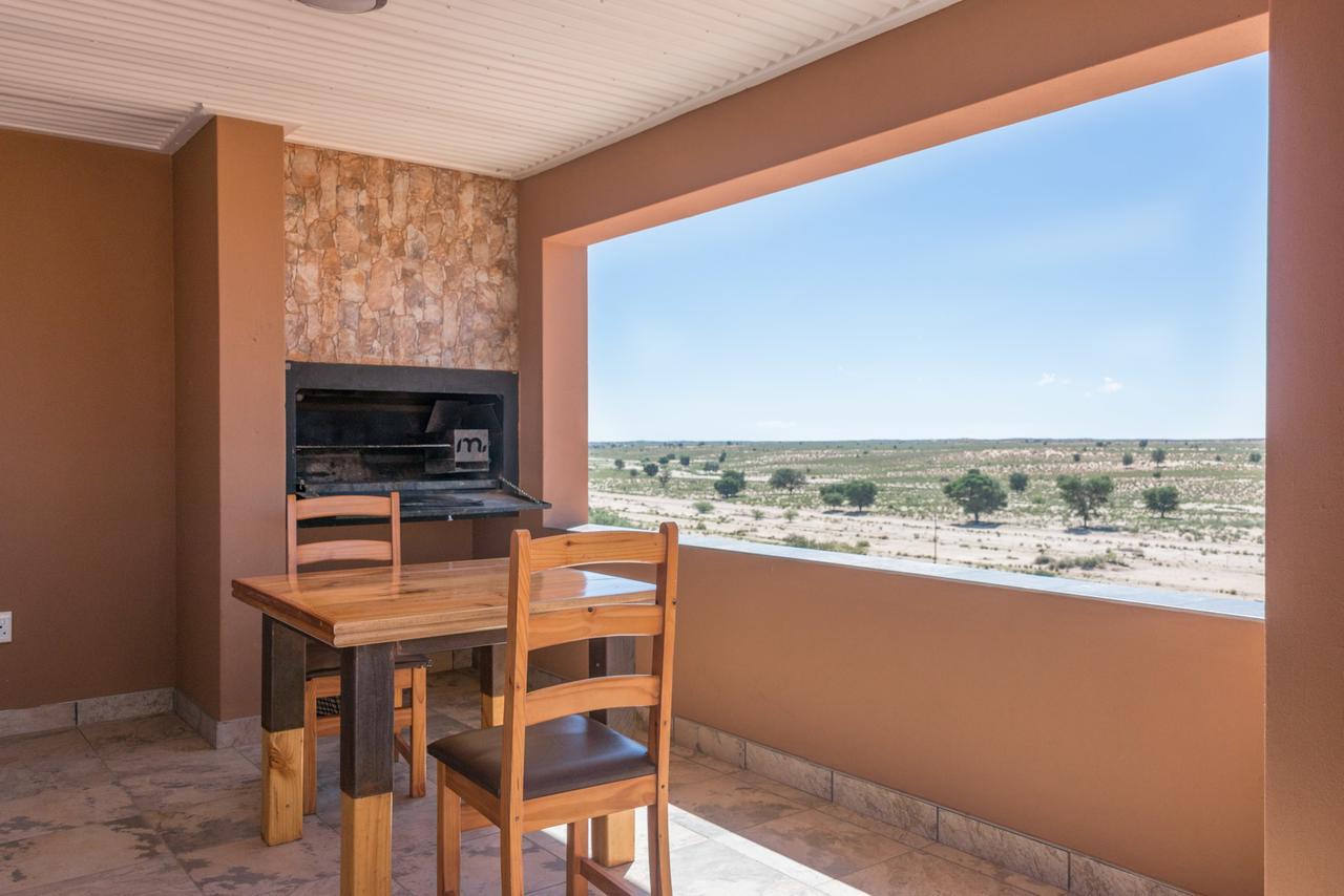 Kgalagadi Lodge Askham 外观 照片