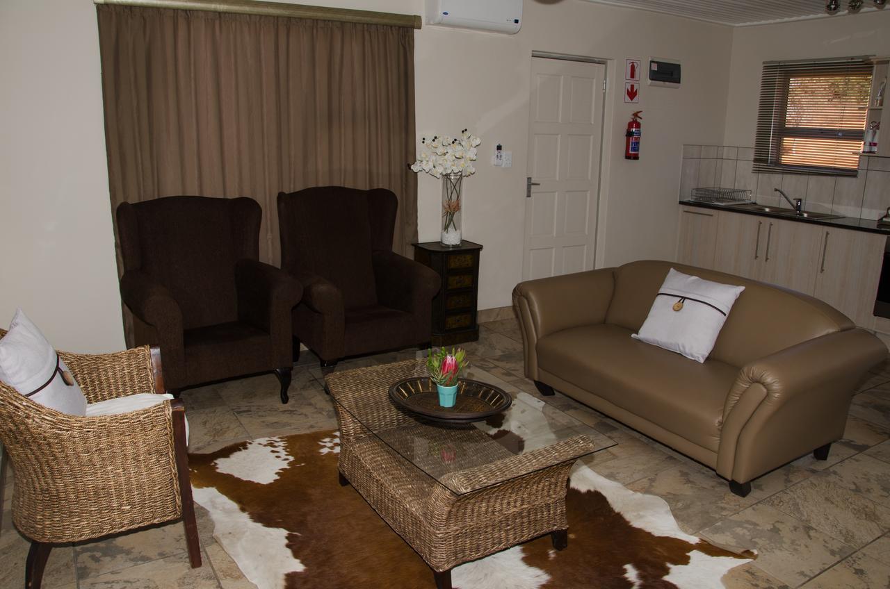 Kgalagadi Lodge Askham 外观 照片