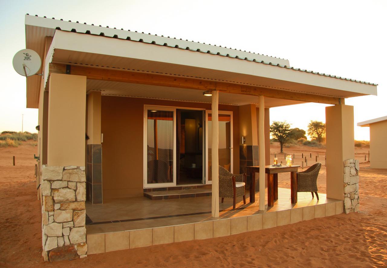 Kgalagadi Lodge Askham 外观 照片