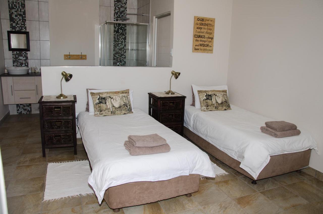 Kgalagadi Lodge Askham 外观 照片